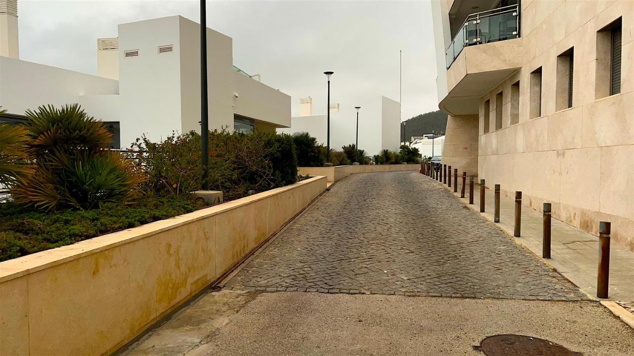 Sea Breeze Apartment Sesimbra Exterior photo